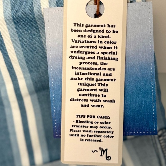 NWT Show Me Your Mumu Chloe Shorts Sydney Stripe Size S - Picture 8 of 10